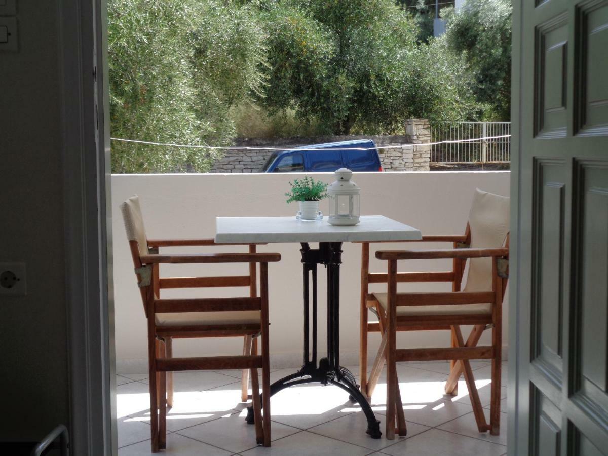 Green View Apartments Áyios Nikítas エクステリア 写真